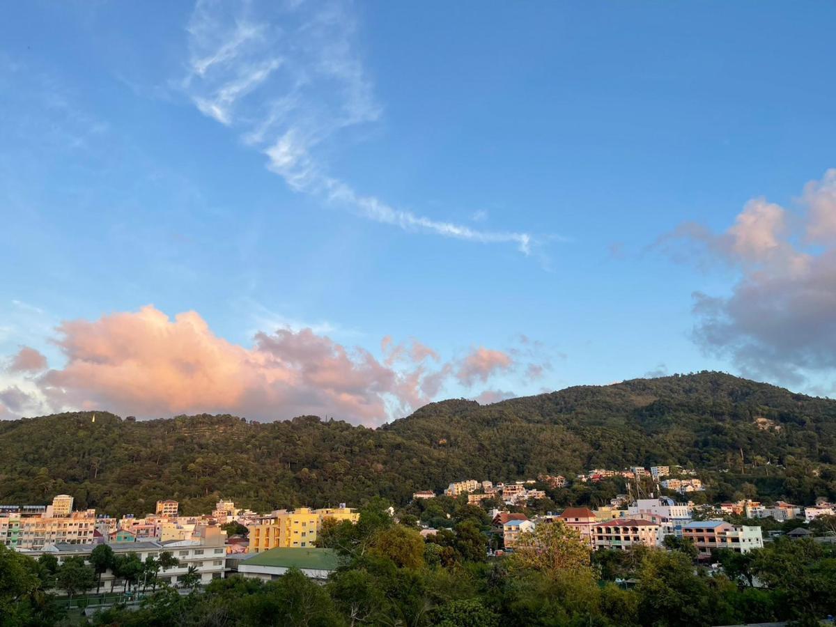 Baobab Hotel Patong Eksteriør billede