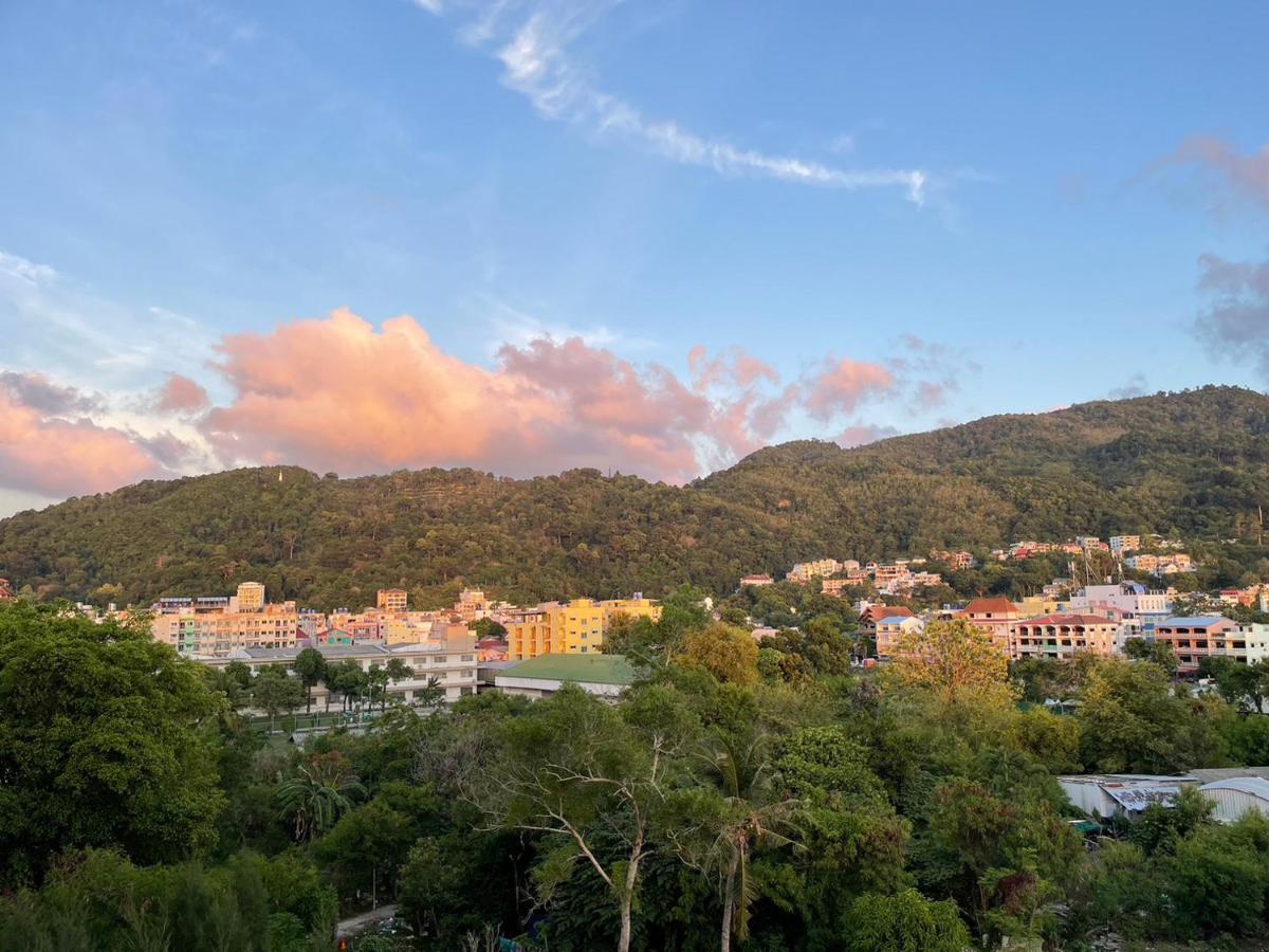 Baobab Hotel Patong Eksteriør billede